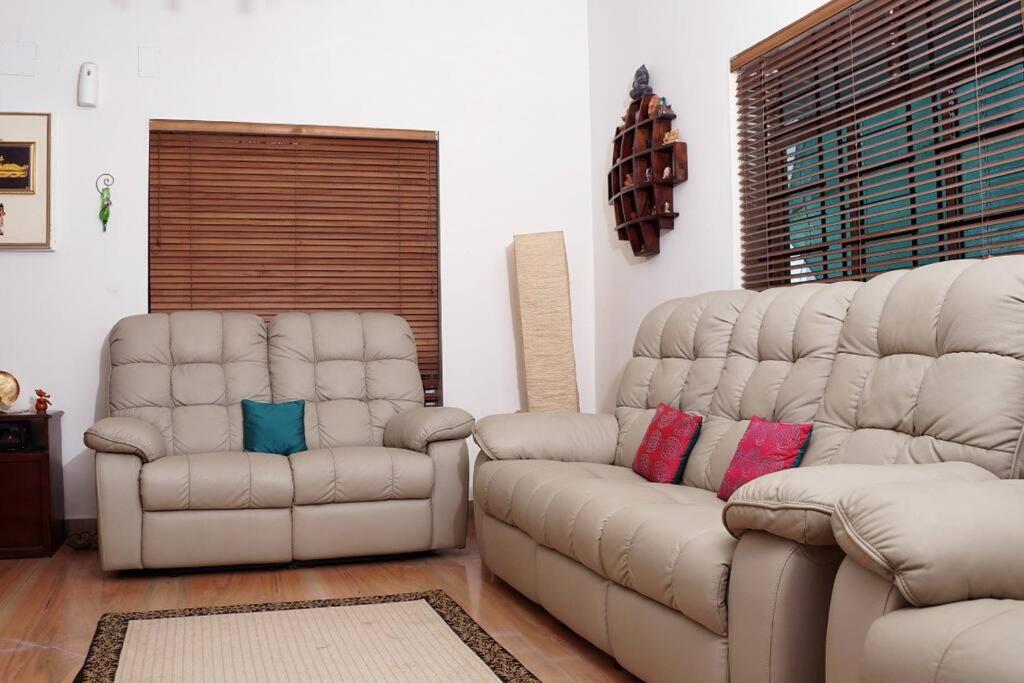 Sowparnika - A Family Home Experience Kochi Bagian luar foto